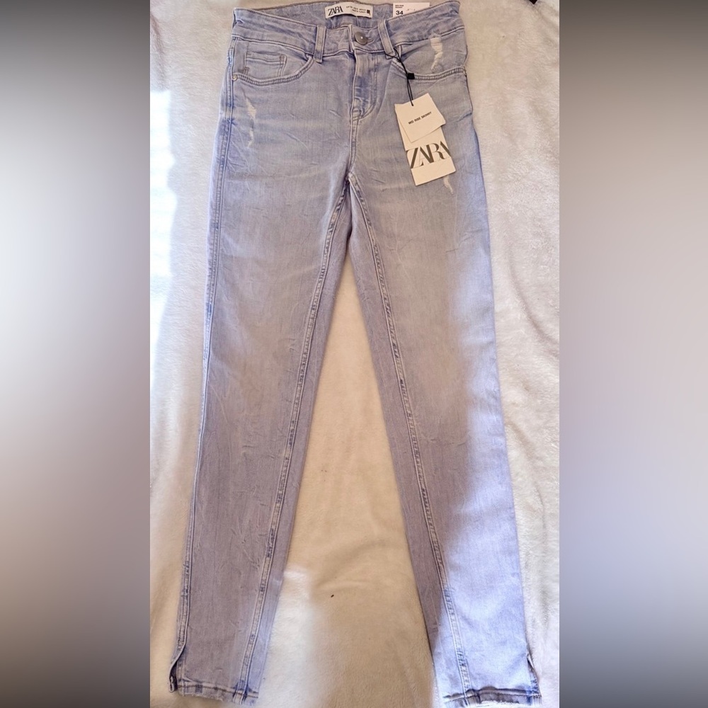 ⭐️Zara Women's Skinny Jeans in Light Blue NWT Size 2